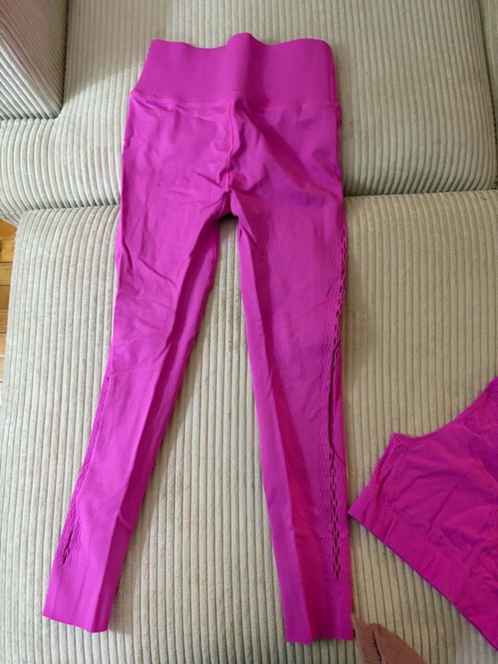 Fabletics SculptKnit Hot Pink Activewear Piece - Picture 7 of 7